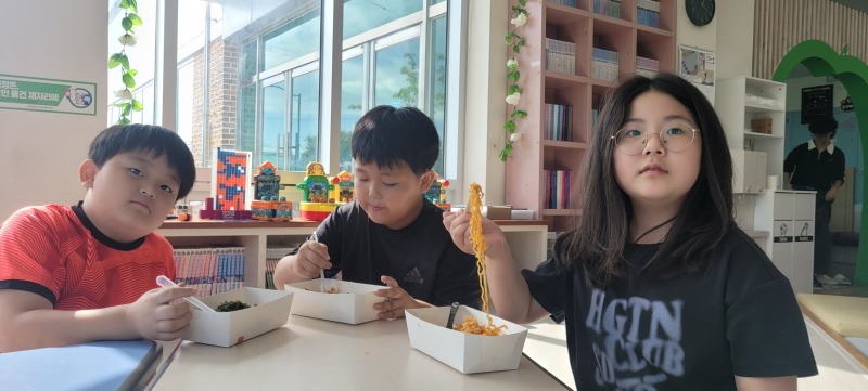 KakaoTalk_20260822_174947206_02.jpg